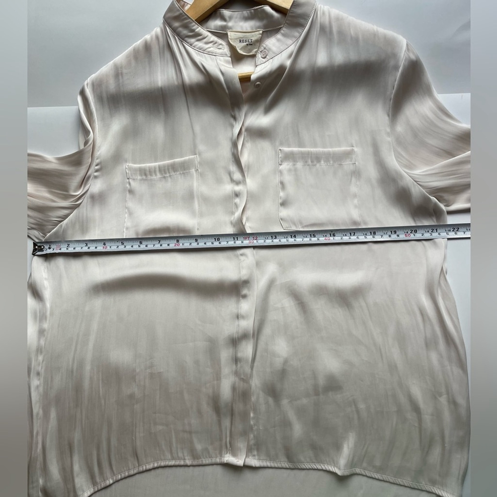 reset by jane silky long sleeve top Cream Blouse front pockets - Picture 5 of 5